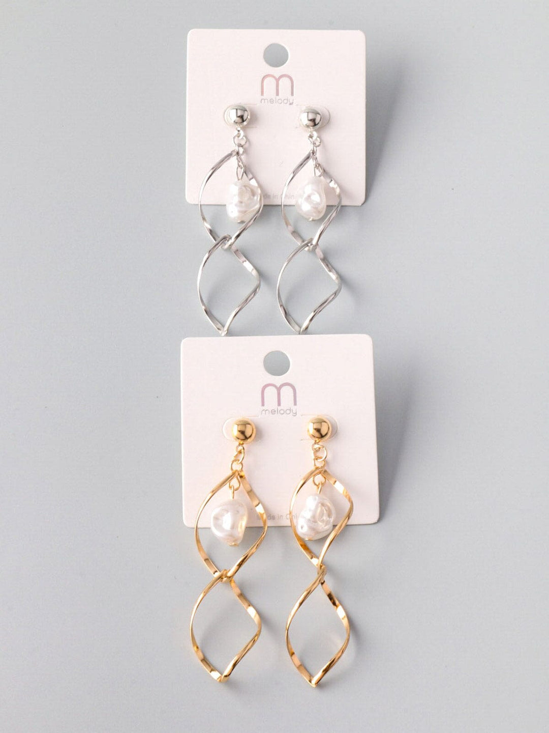 WOMEN'S GOLD & SILVER EARRINGS