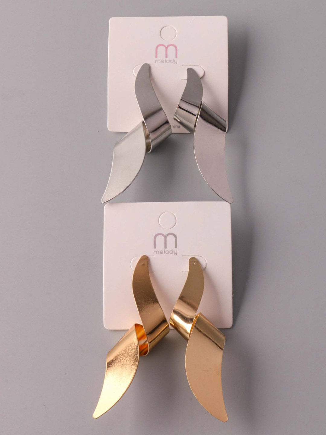 FASHION GOLD & SILVER EARRINGS