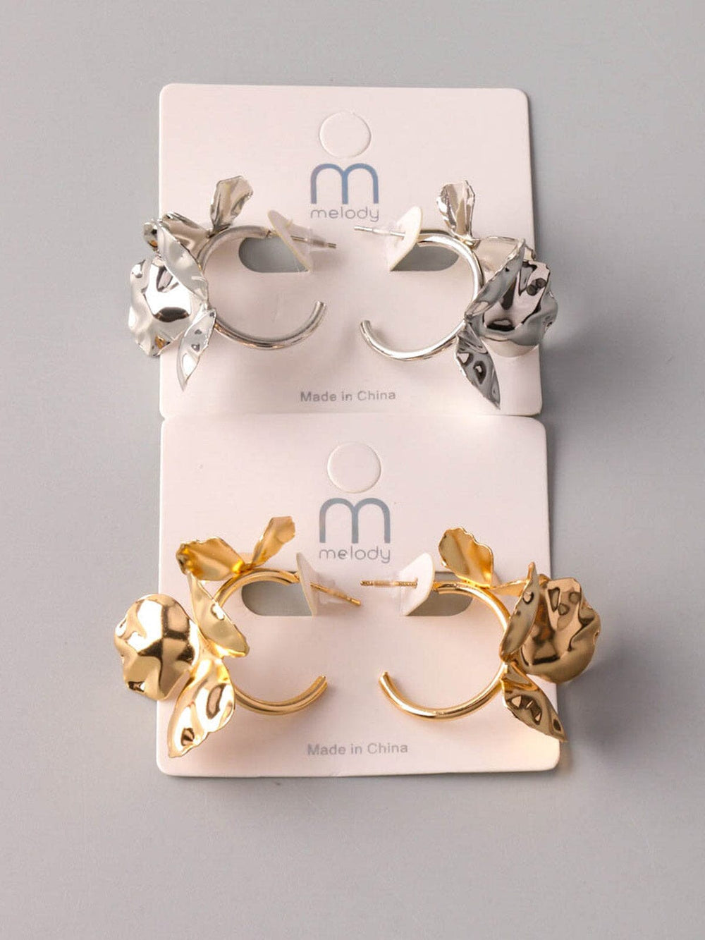 WOMEN'S GOLD & SILVER EARRINGS
