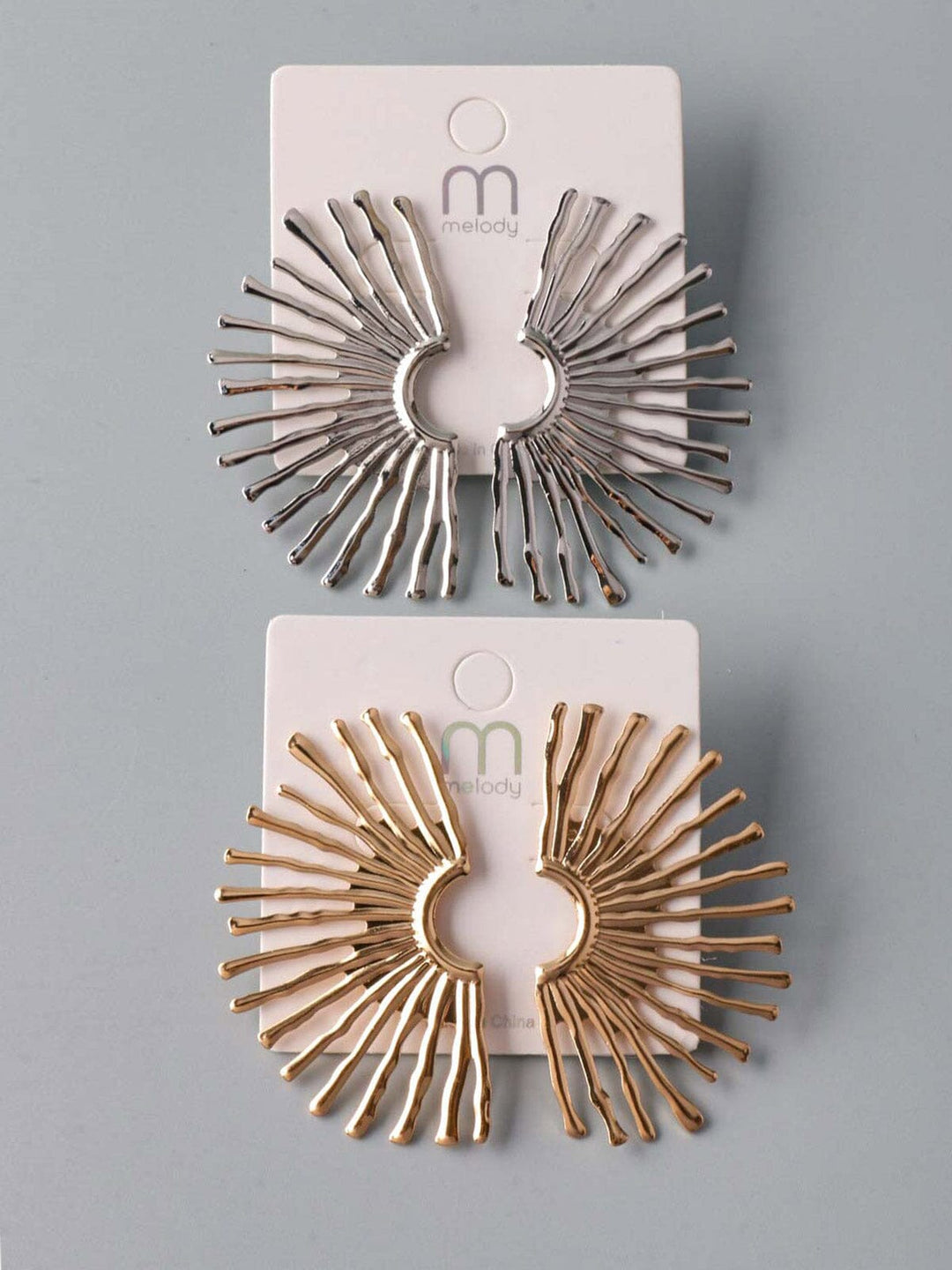 WOMEN'S GOLD & SILVER EARRINGS