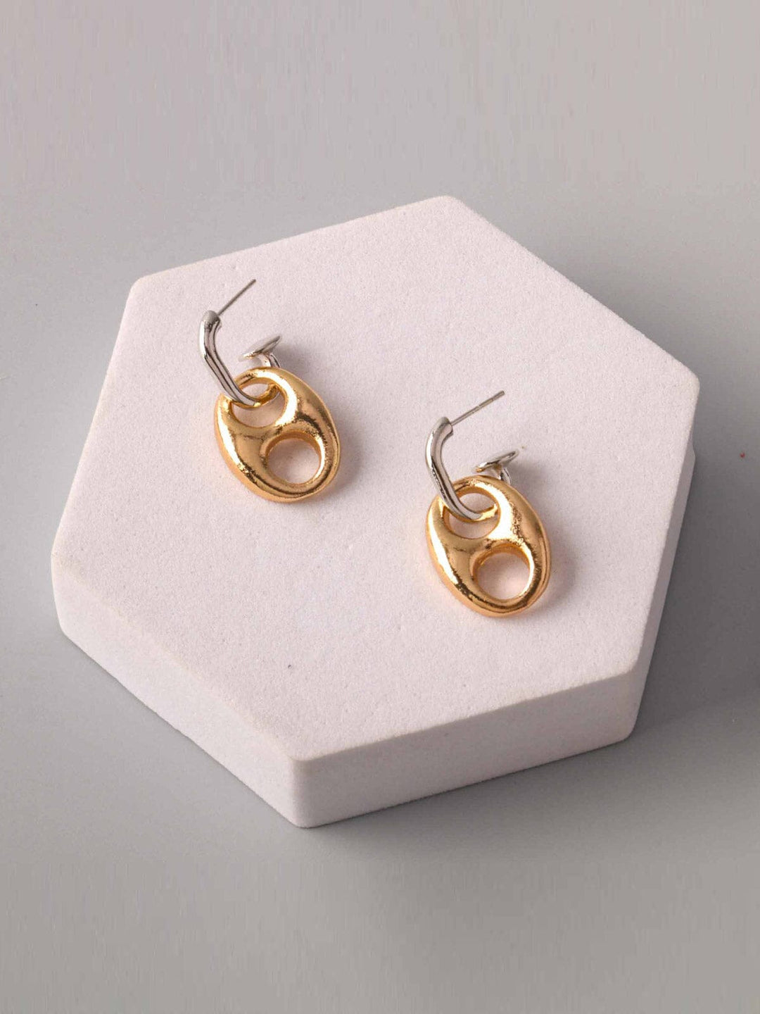 FASHION GOLD & SILVER EARRINGS