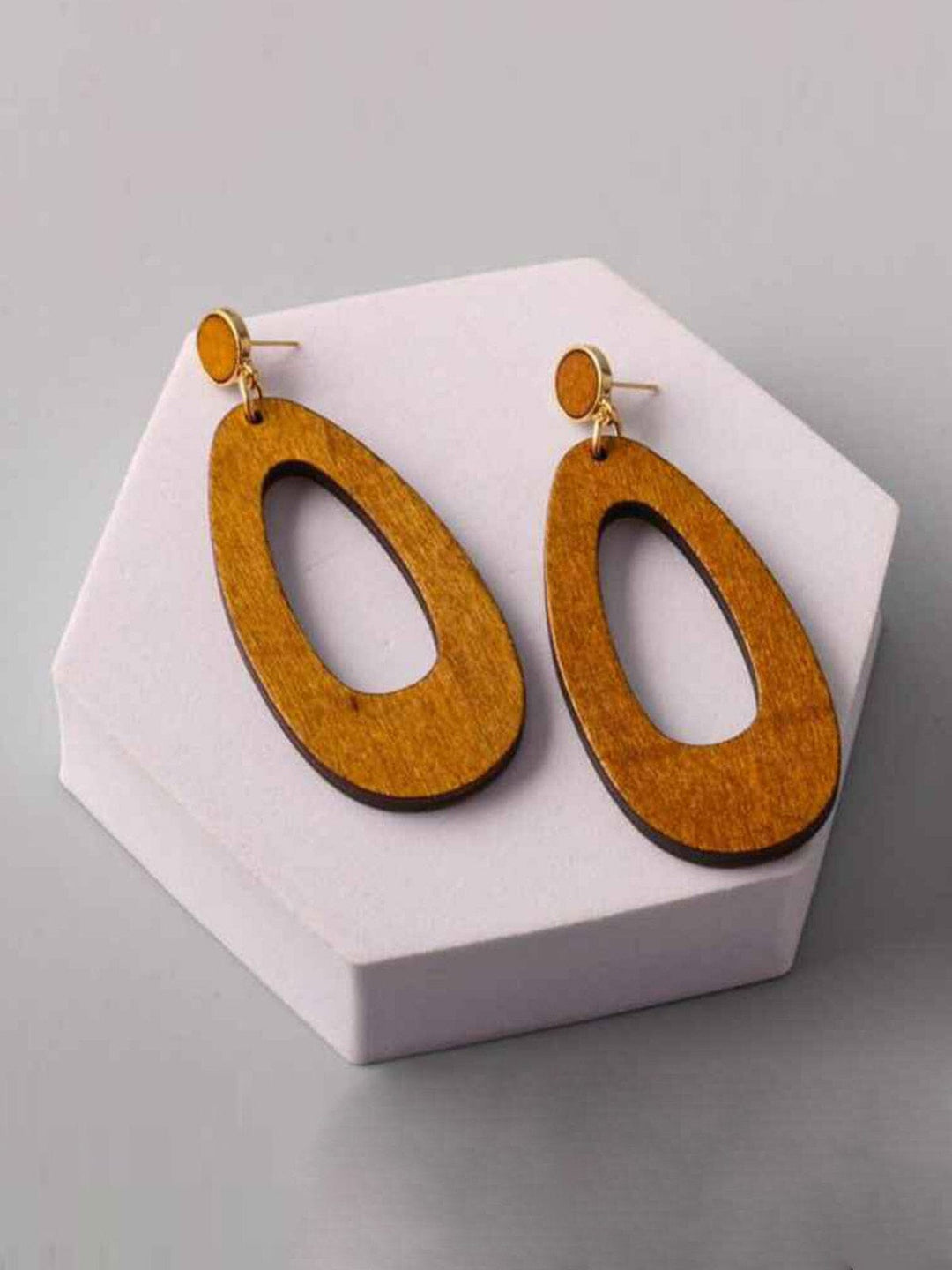 FASHION ASSORTED COLORS WOOD EARRINGS