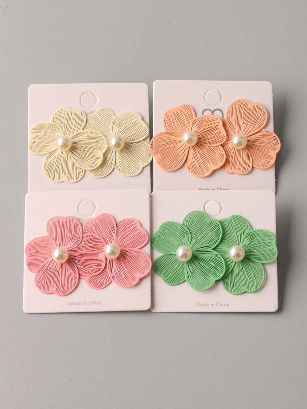 FASHION ASSORTED COLORS FLOWER EARRINGS