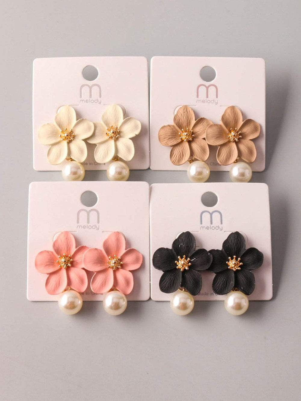 FASHION ASSORTED COLORS FLOWER EARRINGS