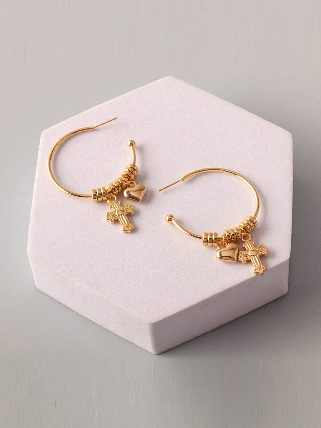 FASHION GOLD & SILVER EARRINGS