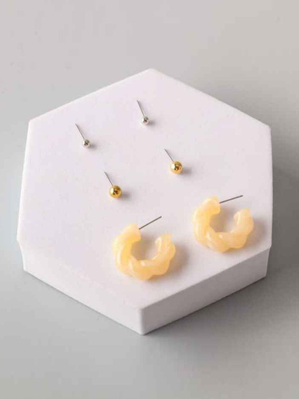 FASHION ASSORTED COLORS 3 PAIRS EARRINGS SETS