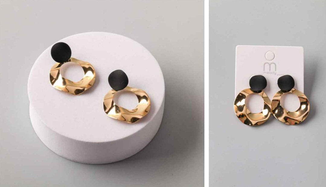 FASHION BLACK GOLD HANGING EARRINGS