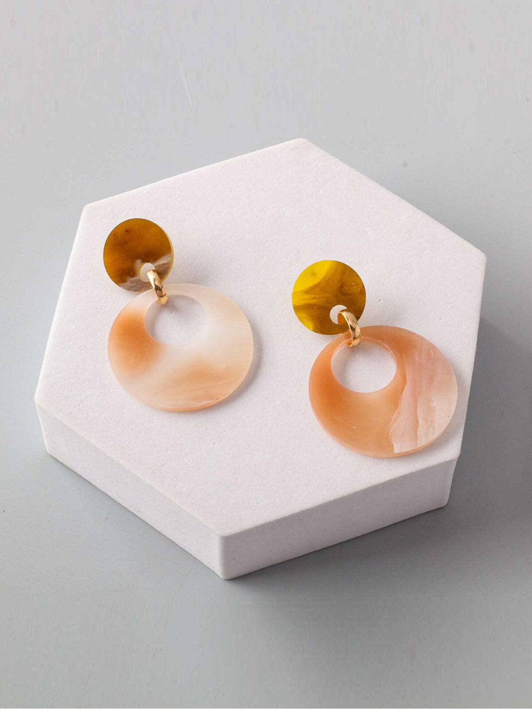 FASHION ASSORTED COLORS EARRINGS
