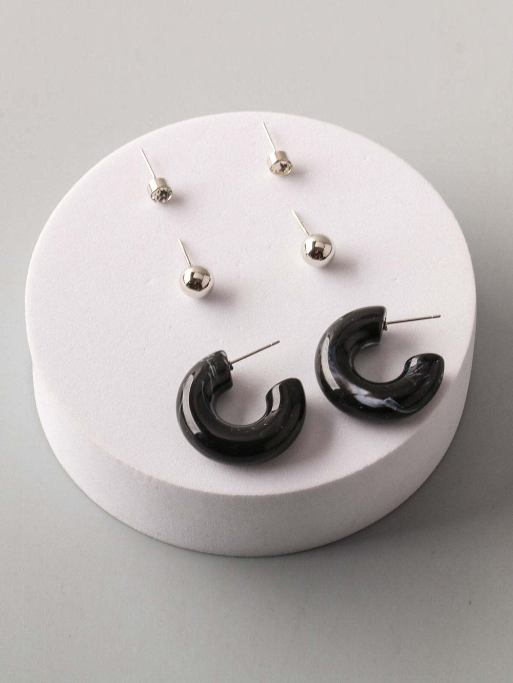 FASHION ASSORTED COLORS 3 PAIRS EARRINGS SETS