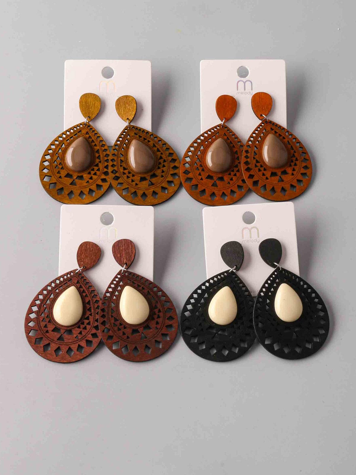 FASHION ASSORTED COLORS WOOD EARRINGS