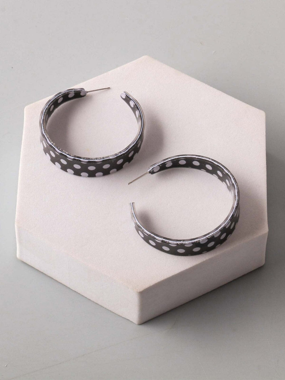 FASHION ASSORTED BLACK & WHITE POLKA DOTS HOOPS EARRINGS