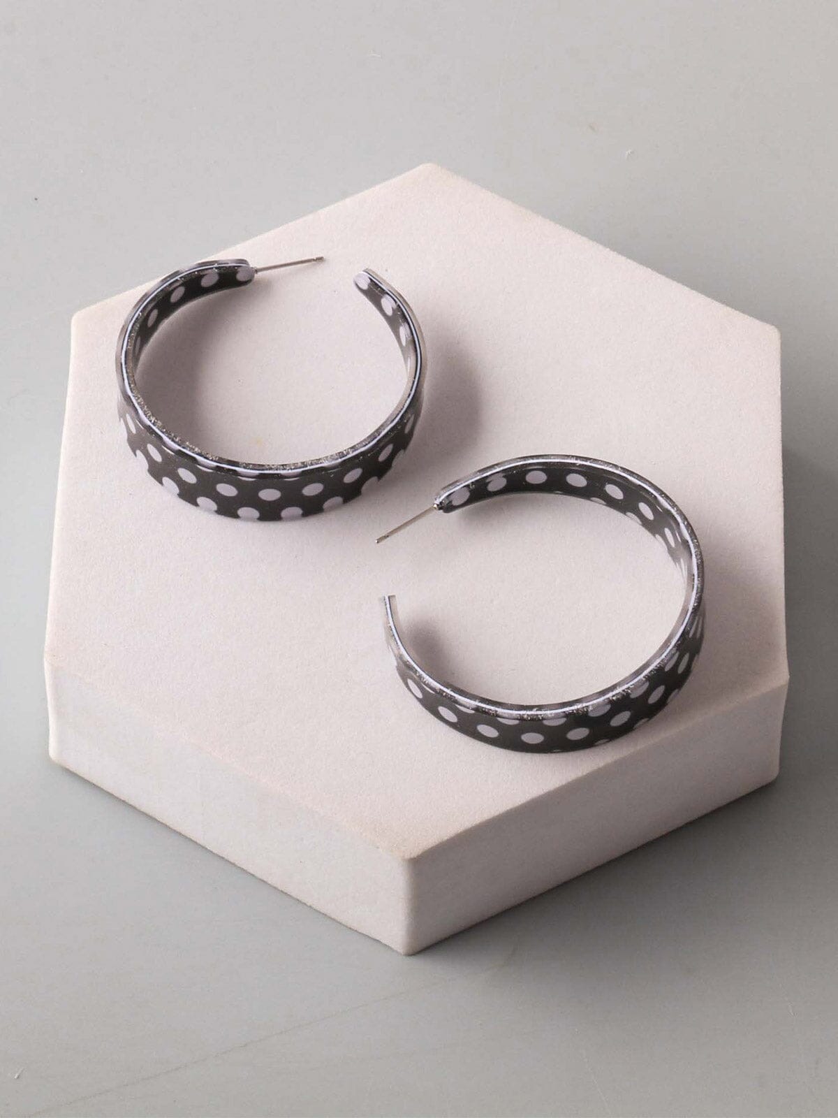 FASHION ASSORTED BLACK & WHITE POLKA DOTS HOOPS EARRINGS