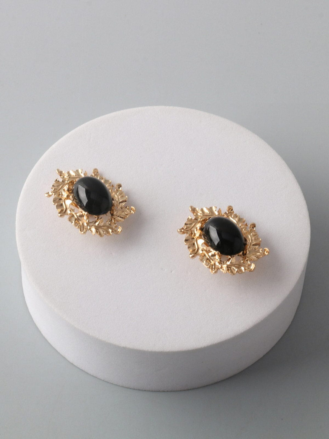 FASHION BLACK GOLD STONE EARRINGS