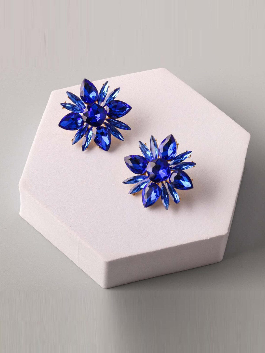 WOMEN'S GOLD & BLUE STONES EARRINGS