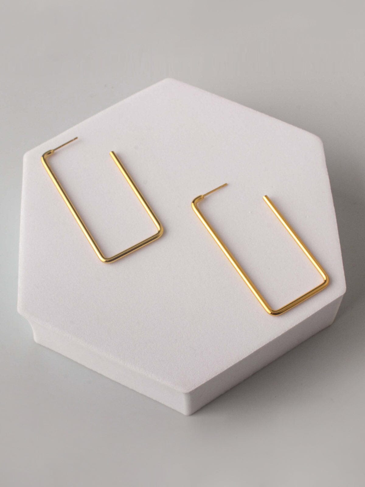 FASHION GOLD STAINLESS STEEL HOOPS EARRINGS