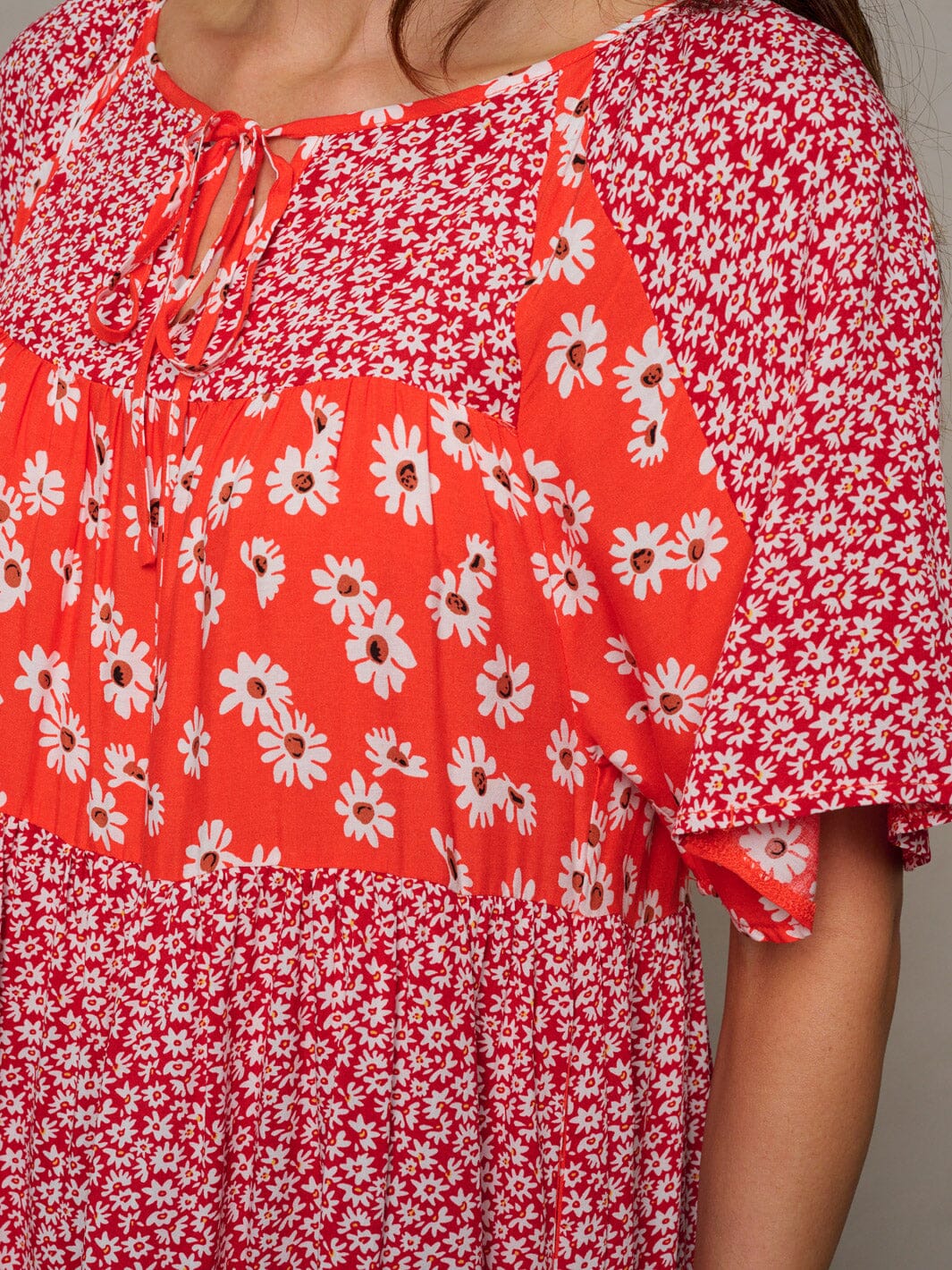 WOMEN'S SHORT SLEEVE FLORAL POCKETS TUNIC BLOUSE TOP