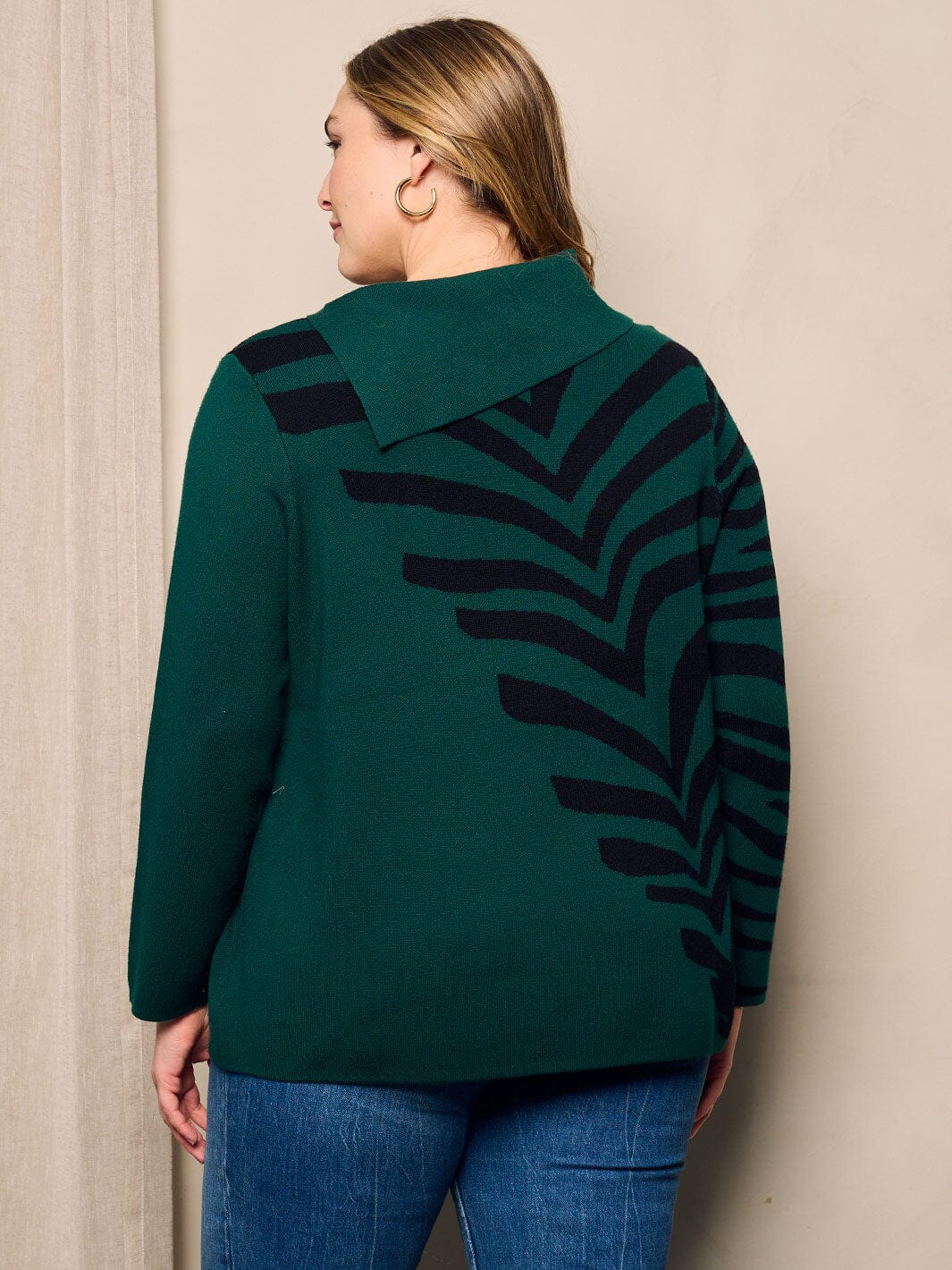 PLUS SIZE LONG SLEEVE COLLAR DETAILED BLOUSE TOP