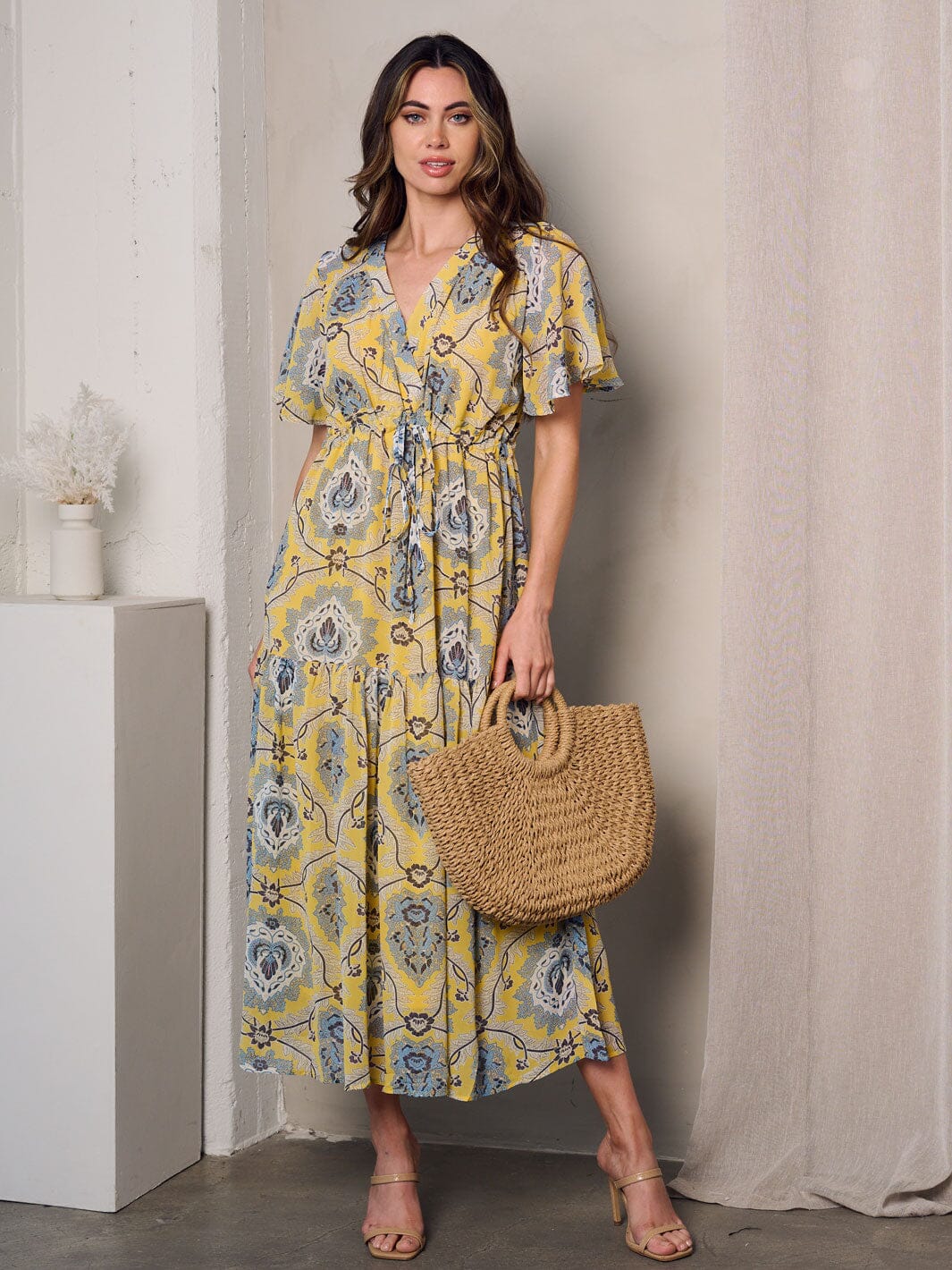 WOMEN'S SHORT SLEEVE V-NECK TIERED FLORAL MAXI DRESS