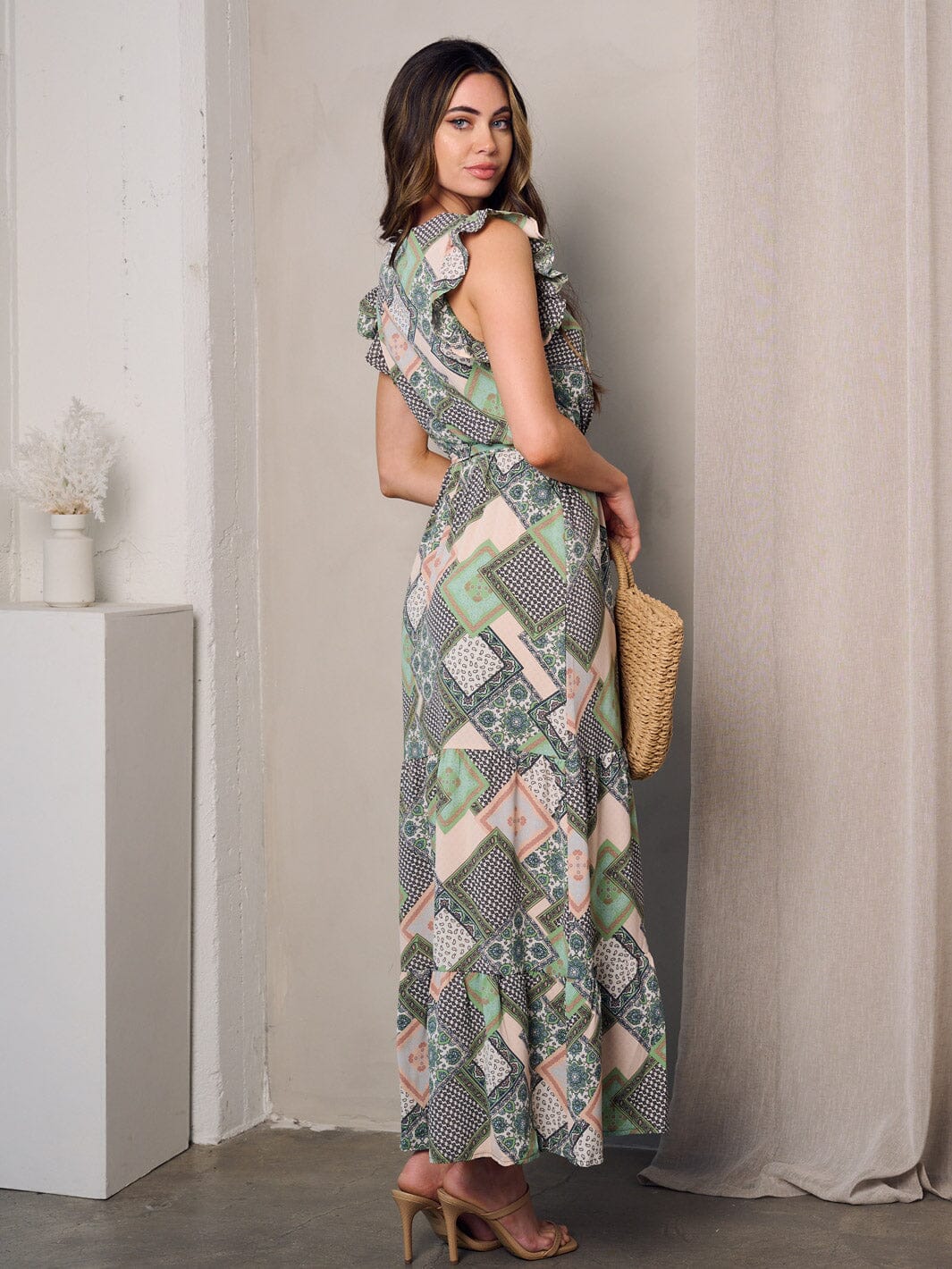 WOMEN'S SLEEVELESS SURPLICE SELF TIE MULTI PRINT MAXI DRESS