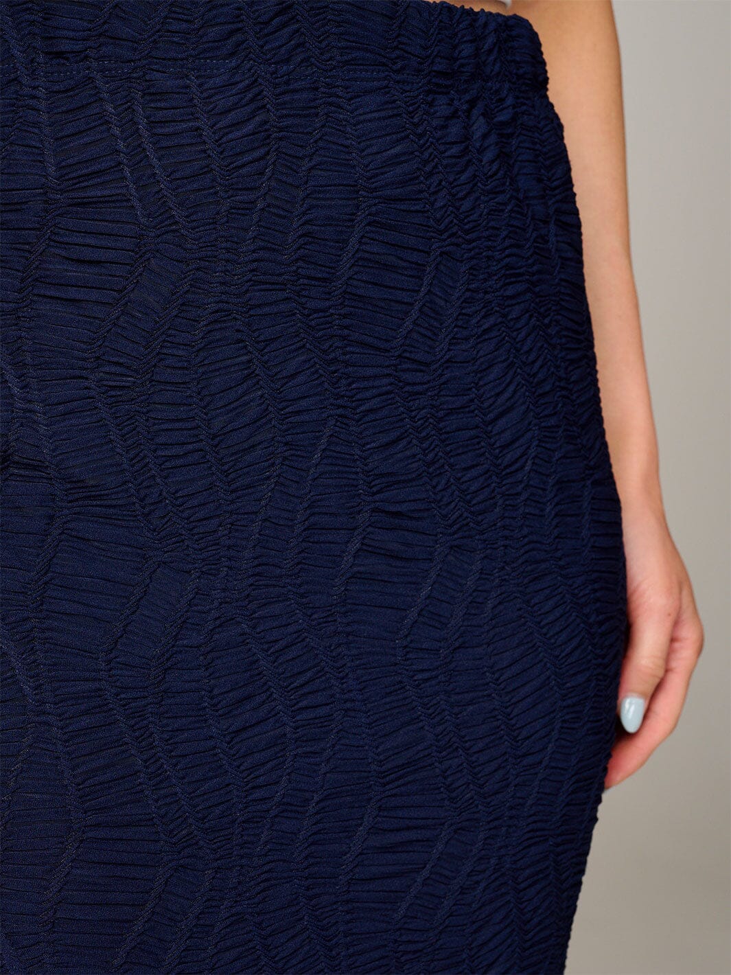 WOMEN'S ELASTIC WAIST RUCHED DETAILED MAXI SKIRT