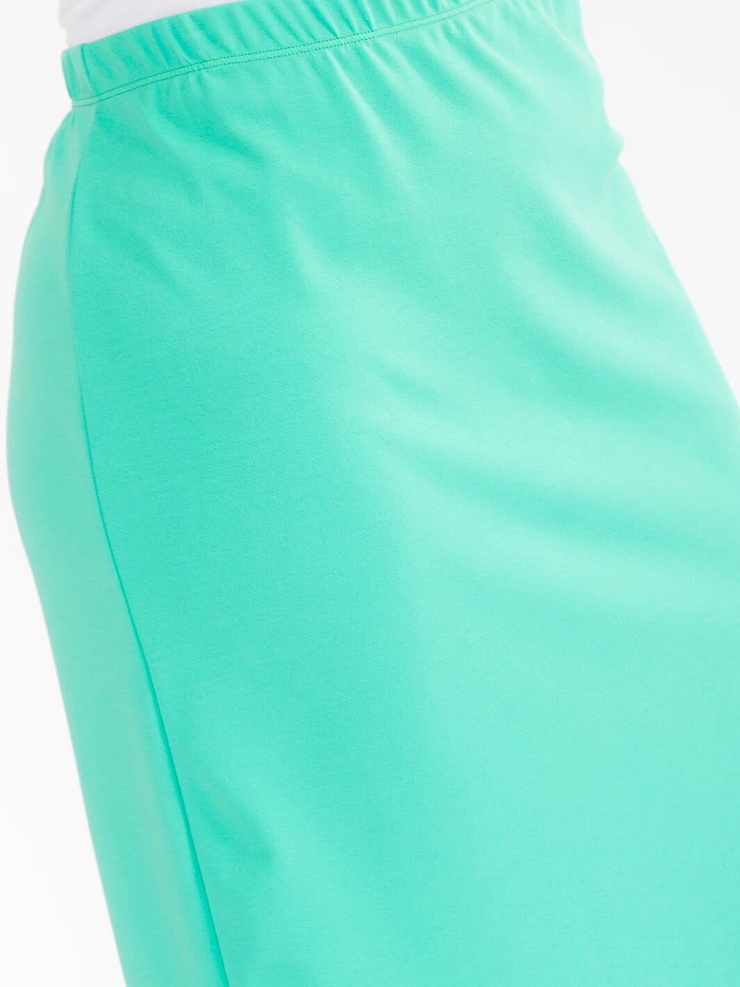PLUS SIZE ELASTIC WAIST SOLID MAXI SKIRT