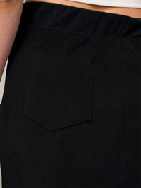 WOMEN'S ELASTIC WAIST BACK POCKET RIBBED MAXI SKIRT