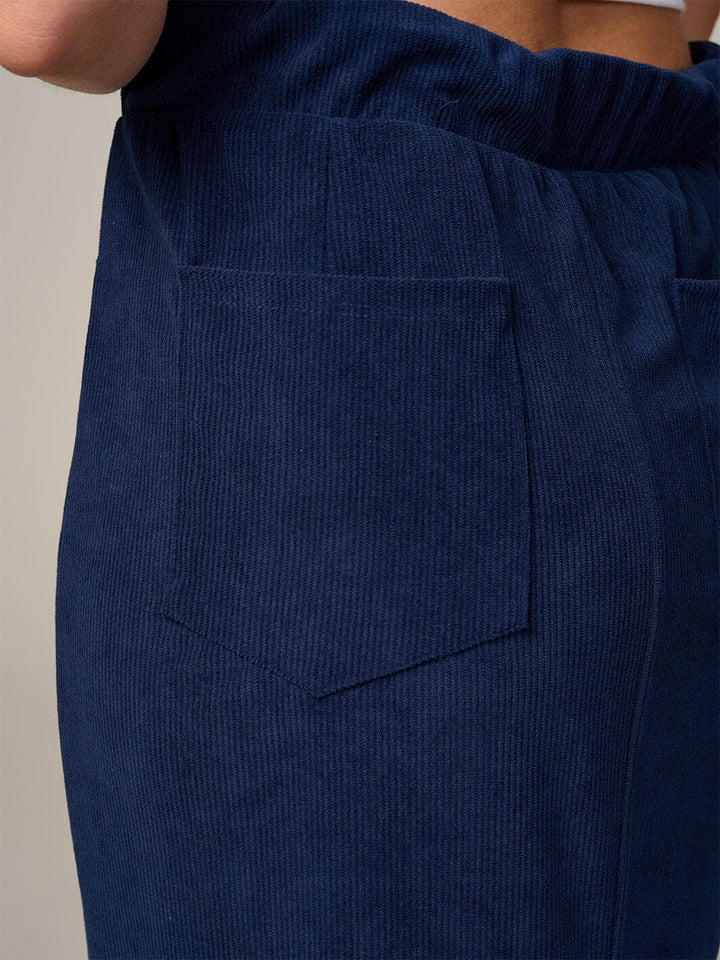 WOMEN'S ELASTIC WAIST BACK POCKET RIBBED MAXI SKIRT