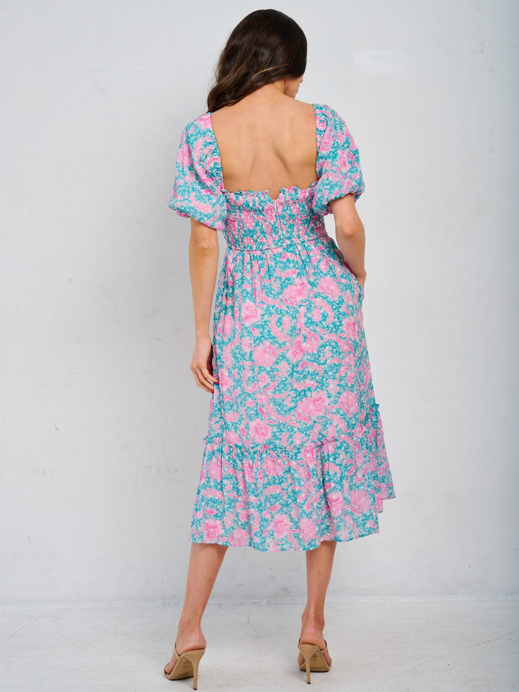 WOMEN'S SHORT PUFF SLEEVE SQUARE NECK SMOCK FLORAL MIDI DRESS