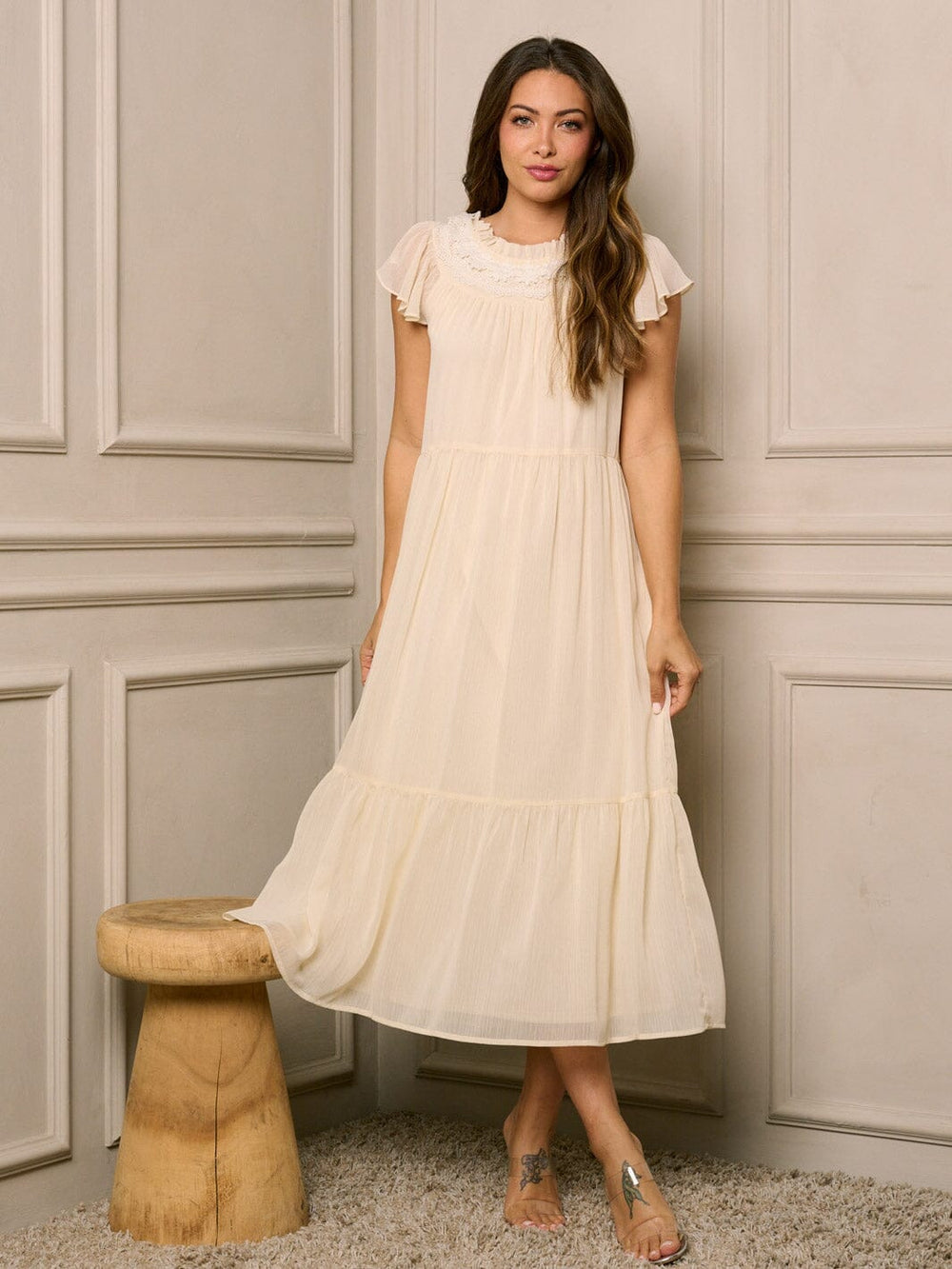 WOMEN'S SHORT SLEEVE TIERED NECK DETAILED RUFFLE MAXI DRESS