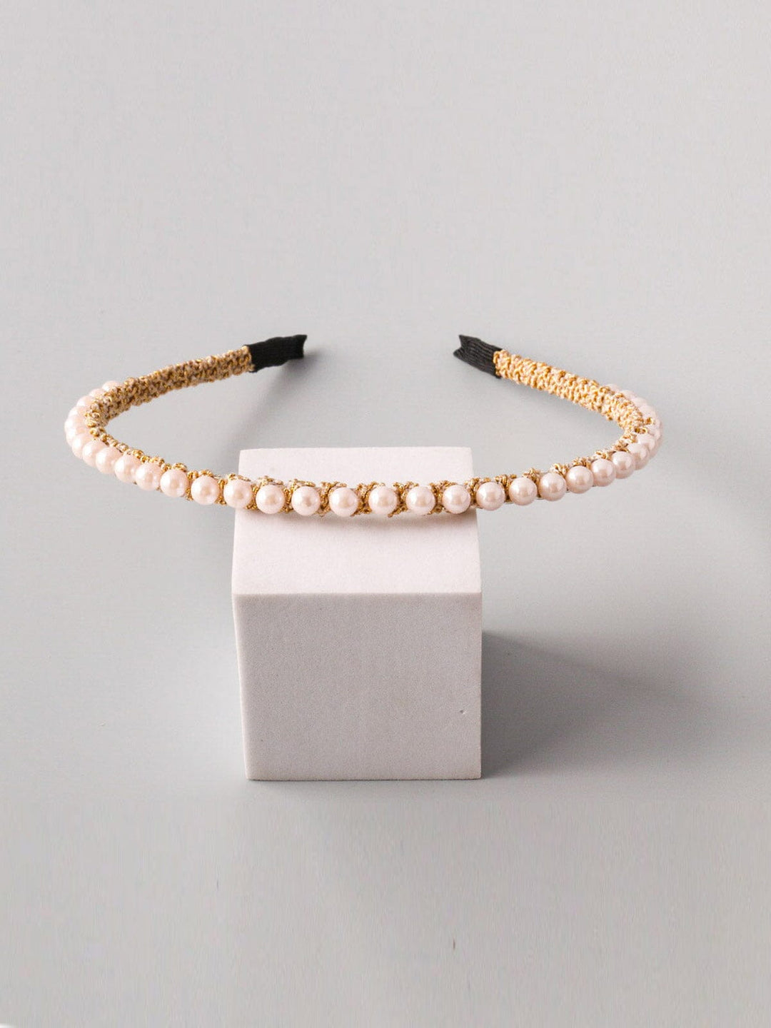 WOMEN'S PEARL DESIGN HEADBANDS