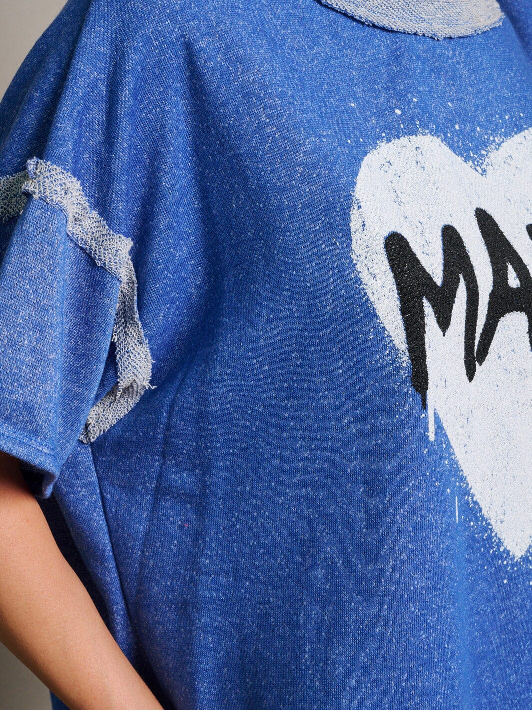 WOMEN'S SHORT SLEEVE GRAPHIC TUNIC TOP