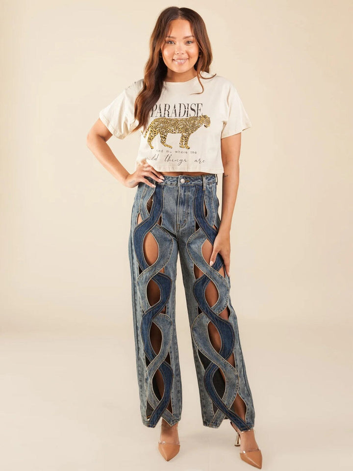 WOMEN'S BUTTON CLOSURE CUT OUT DETAILED DENIM PANTS