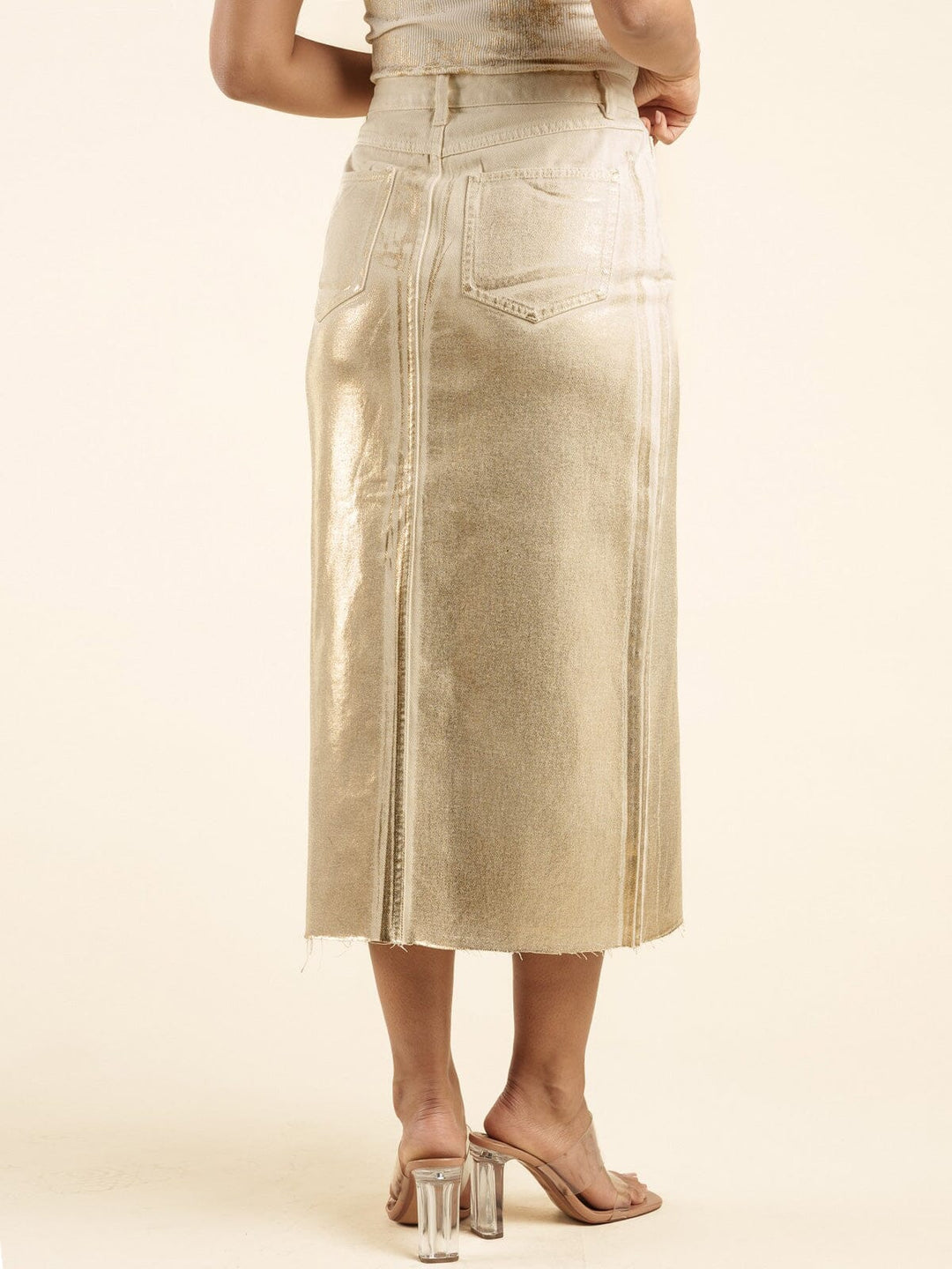 WOMEN'S BUTTON CLOSURE POCKETS SHIMMER DENIM MIDI SKIRT
