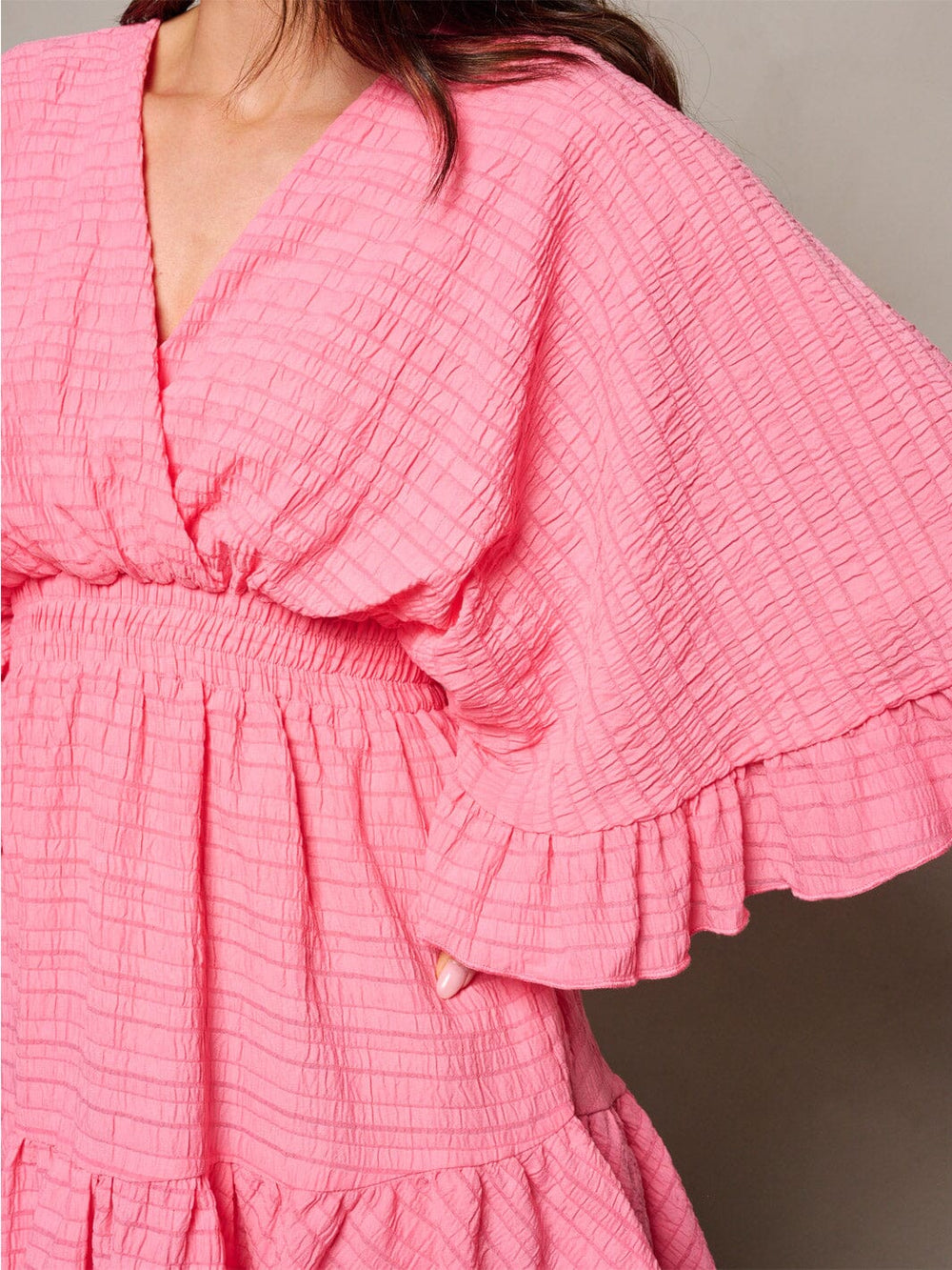 WOMEN'S 3/4 SLEEVE SURPLICE SMOCK WAIST RUFFLE MINI DRESS