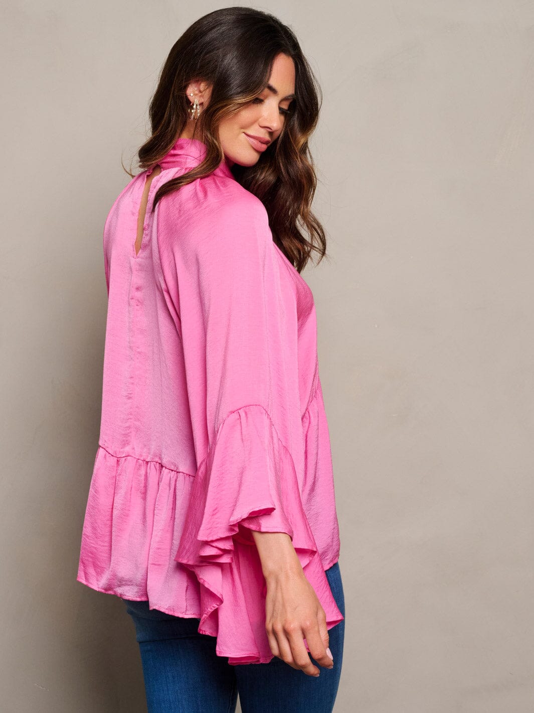 WOMEN'S LONG SLEEVE V-NECK RUFFLE BLOUSE TOP