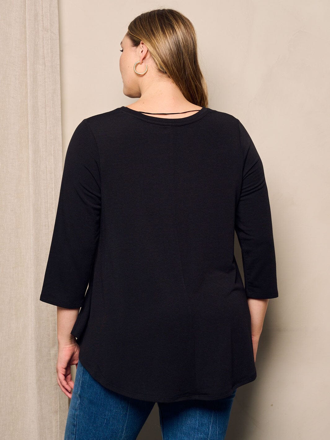 PLUS SIZE 3/4 SLEEVE SOLID TUNIC TOP
