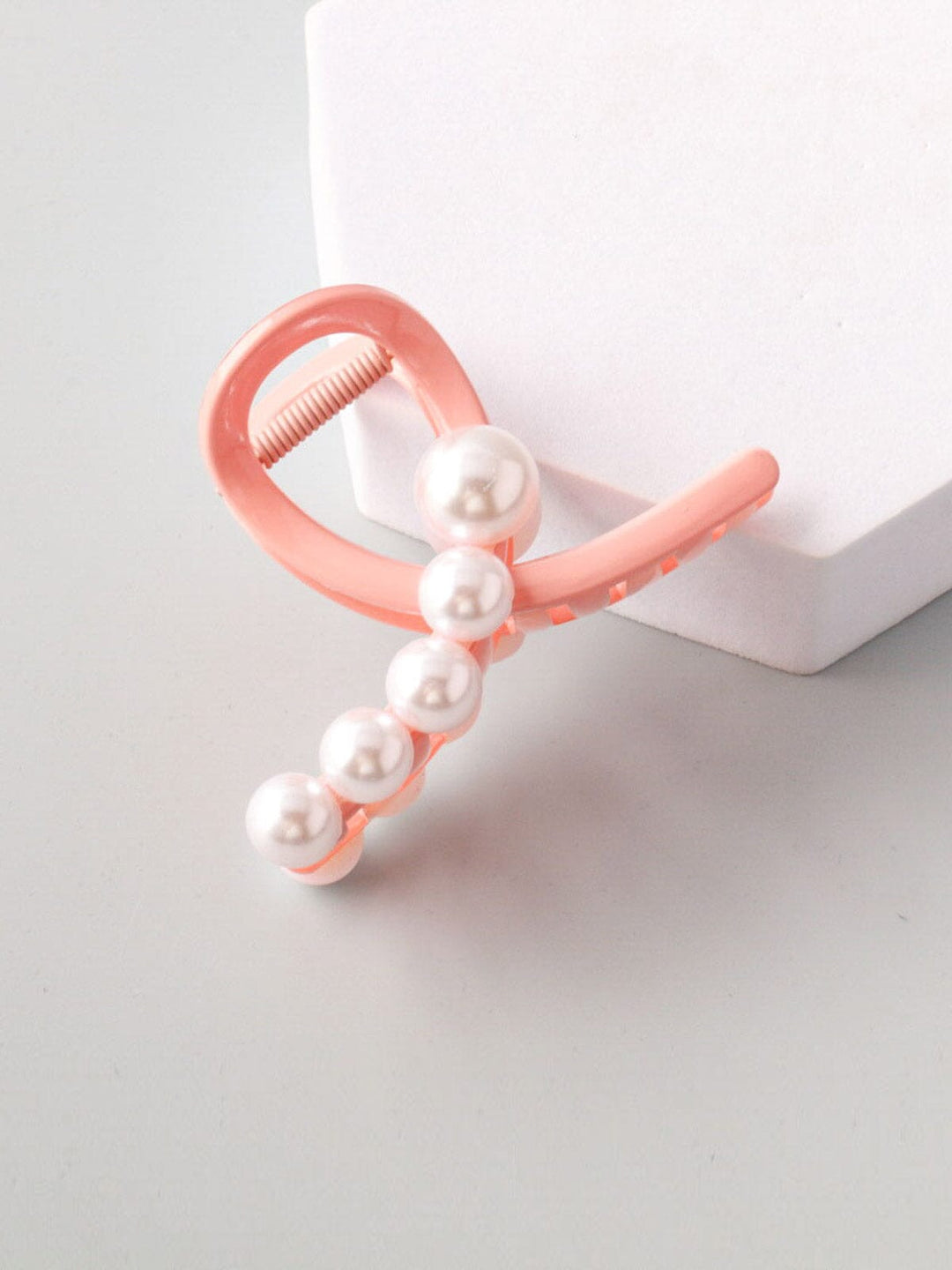 WOMEN'S ASSORTED COLORS PEARL HAIR CLAW CLIPS