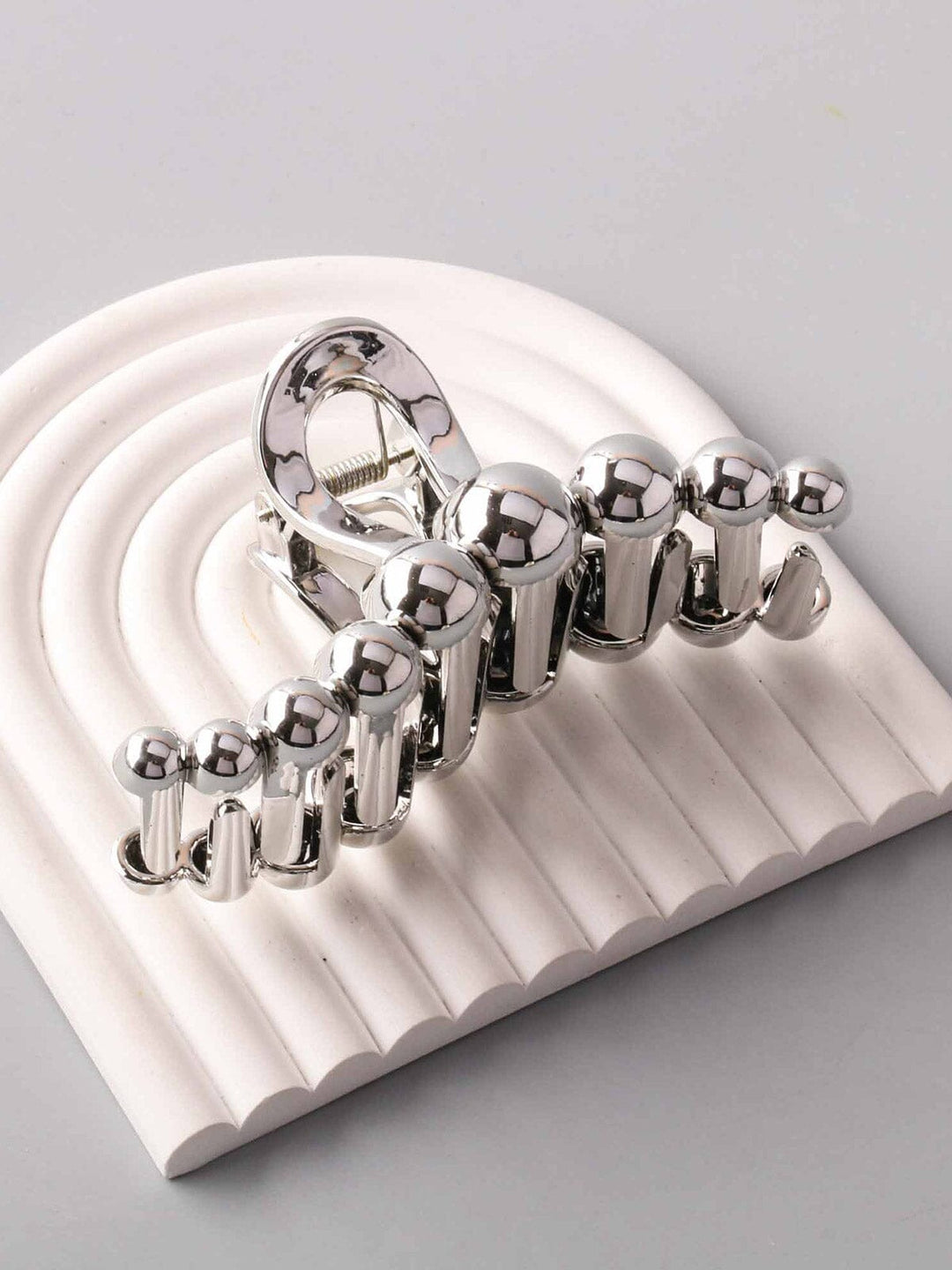 FASHION ASSORTED COLORS HAIR CLAW CLIPS