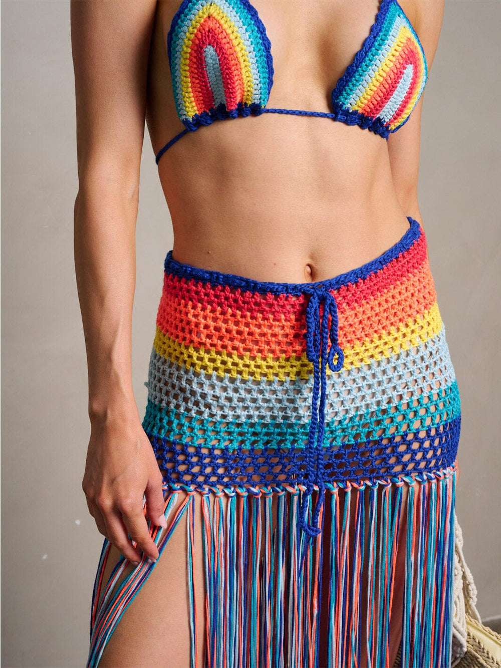 WOMEN'S SLEEVELES CROP TOP & SELF TIE FRINGE MAXI SKIRT COLORBLOCK 2PC. SET