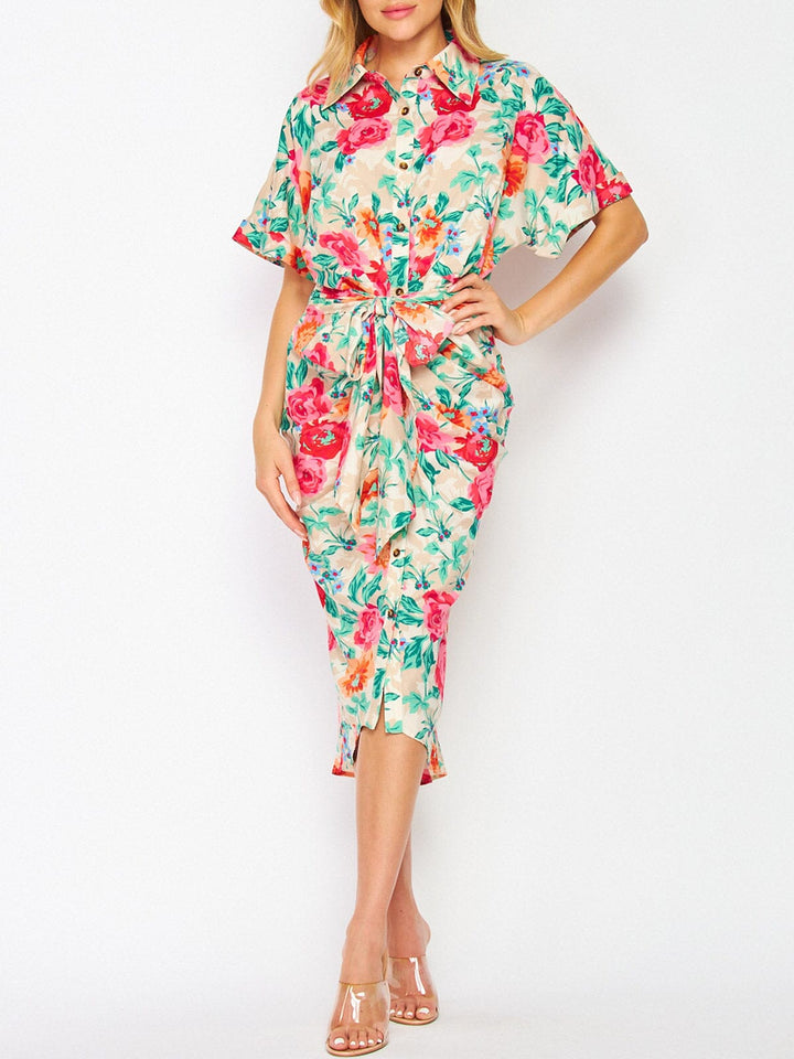 WOMEN'S SHORT SLEEVE BUTTON UP RUCHED FLORAL MIDI DRESS