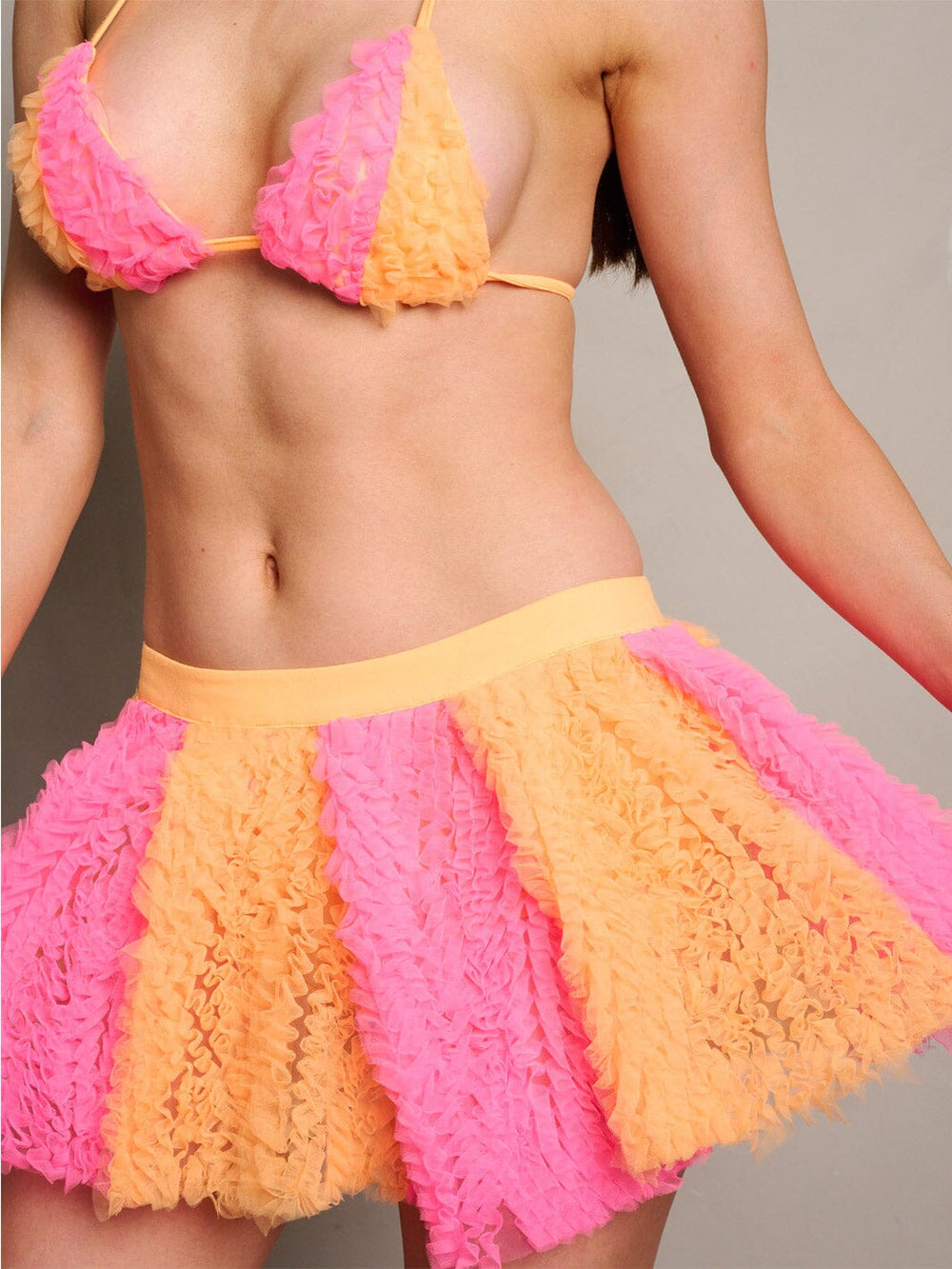 WOMEN'S SLEEVELES CROP TOP & ZIP UP RUFFLE MINI SKIRT COLORBLOCK 2PC. SET