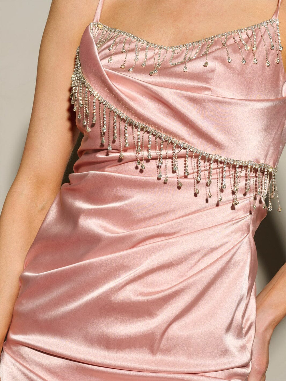 WOMEN'S SLEEVELESS STUDS DETAILED SIDE SLIT BODYCON MIDI DRESS