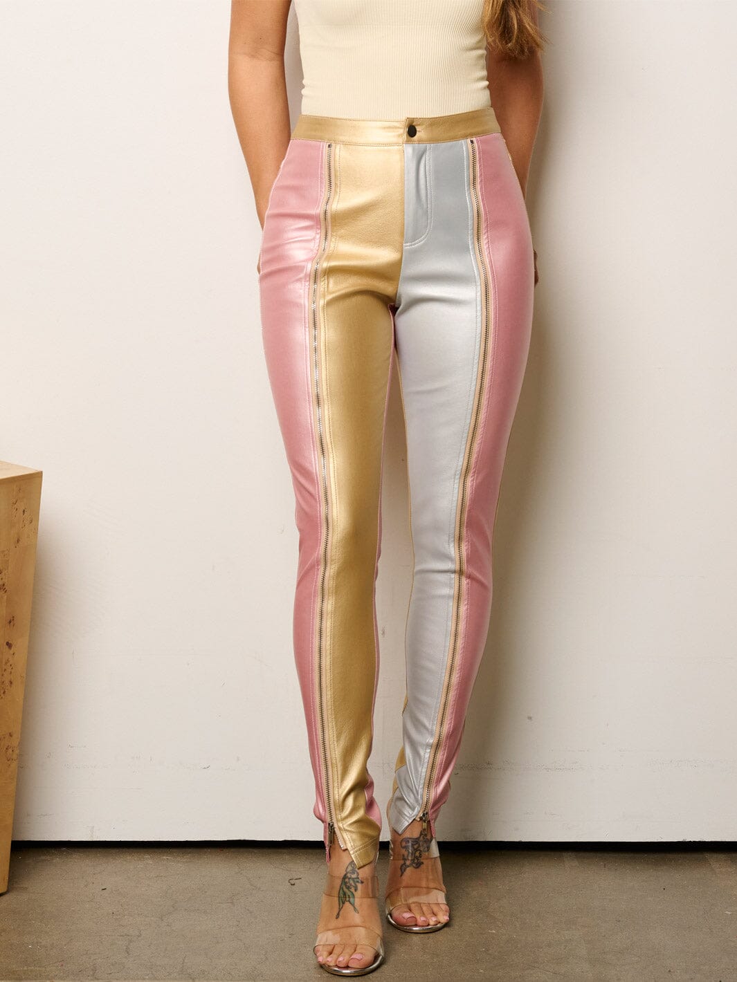 WOMEN'S BUTTON CLOSURE COLORBLOCK ZIPPER PU PLEATHER PANTS