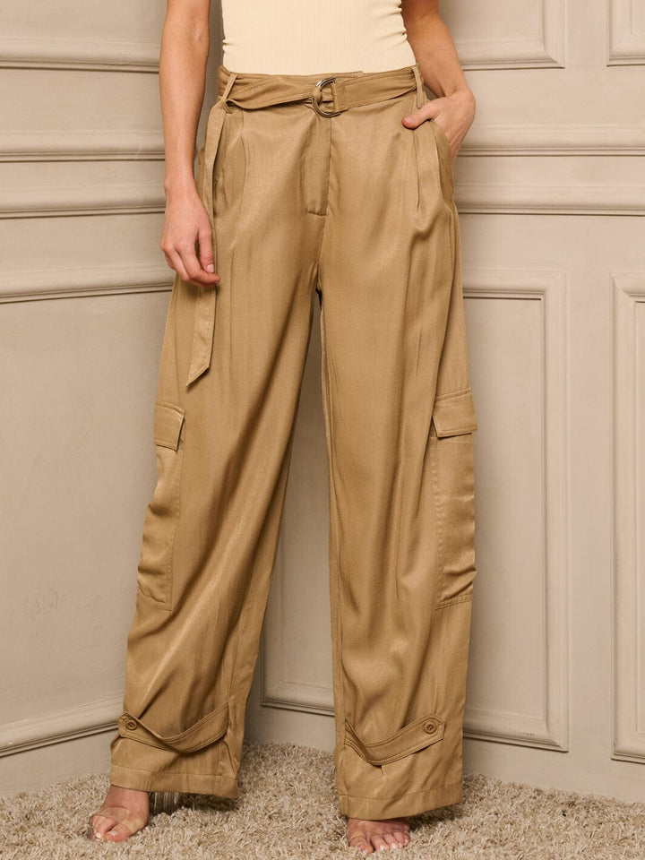 WOMEN'S BUTTON CLOSURE BELTED CARGO POCKETS WIDE LEG PANTS