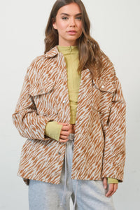WOMEN'S LONG SLEEVE BUTTON CLOSURE FRONT POCKETS ANIMAL PRINT JACKET