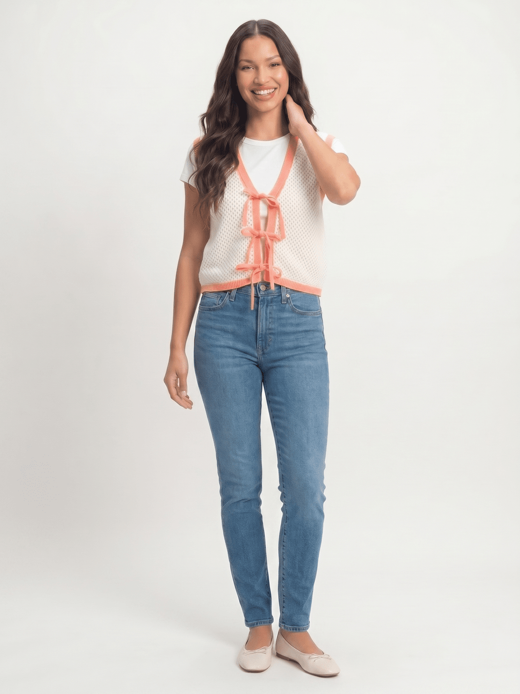 WOMEN'S SLEEVELESS V-NECK FRONT TIE CROCHET TOP