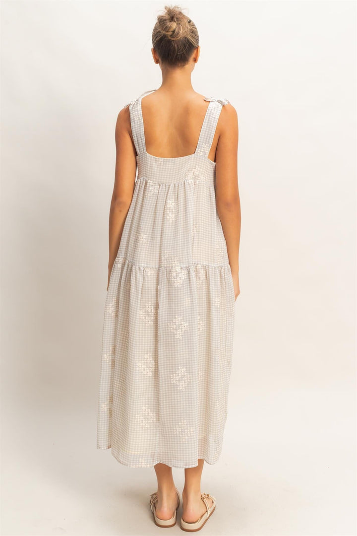 ****************WOMEN'S SLEEVELESS SQUARE NECK EMBROIDERY FLORAL PLAID TIERED MAXI DRESS