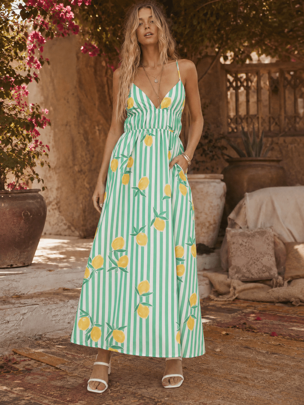 WOMEN'S SLEEVELESS V-NECK OPEN BACK FRONT POCKETS LEMON PRINT MAXI DRESS