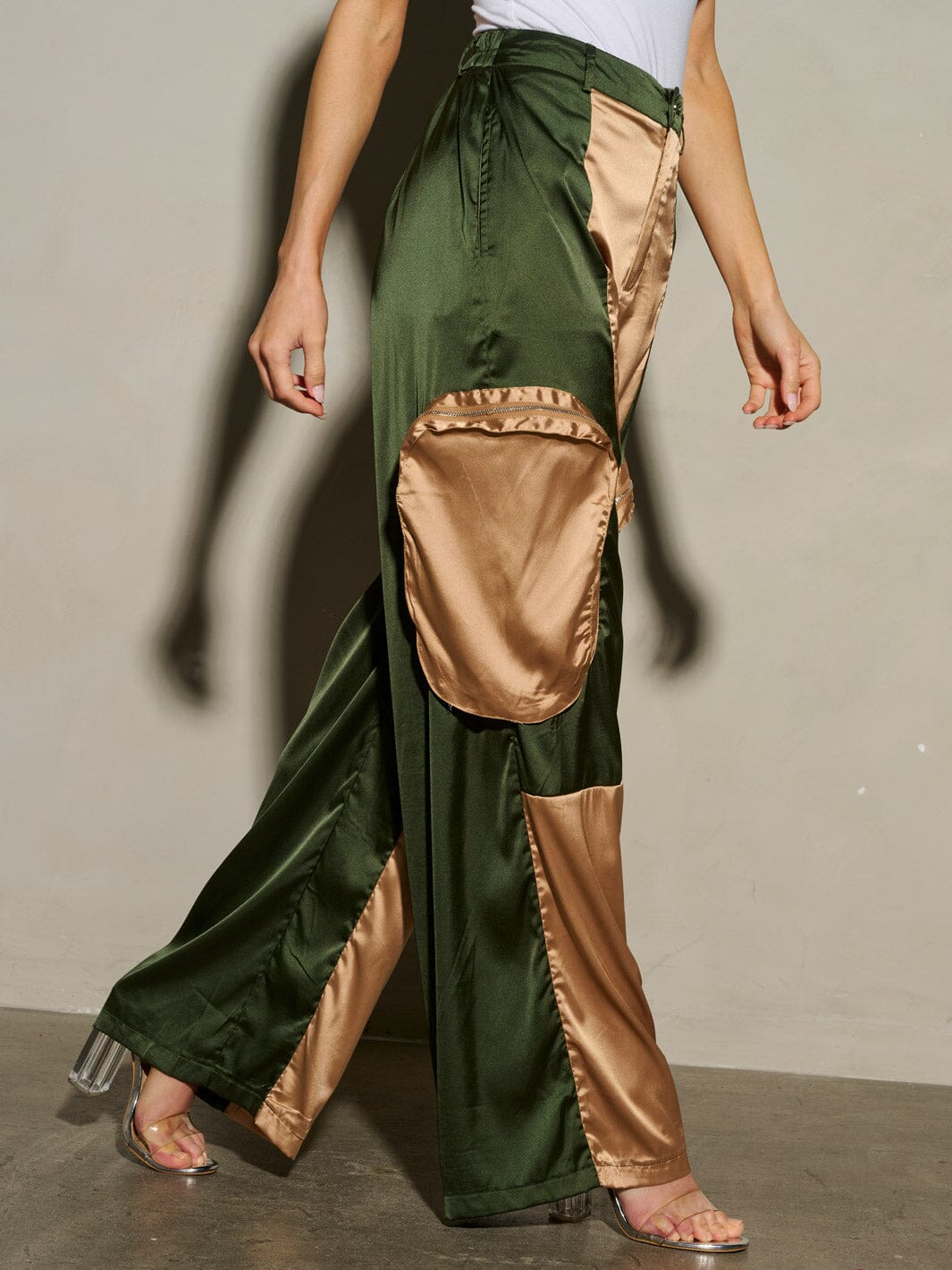 WOMEN'S BUTTON CLOSURE COLORBLOCK POCKETS WIDE LEG PANTS