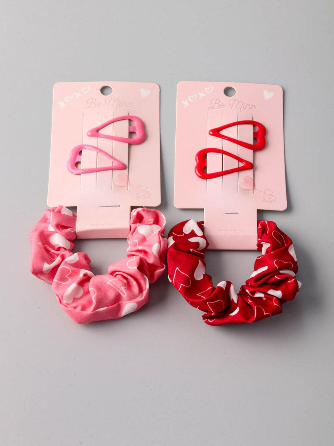 FASHION ASSORTED COLORS HEART HAIR CLIP & SCRUNCHIE SET